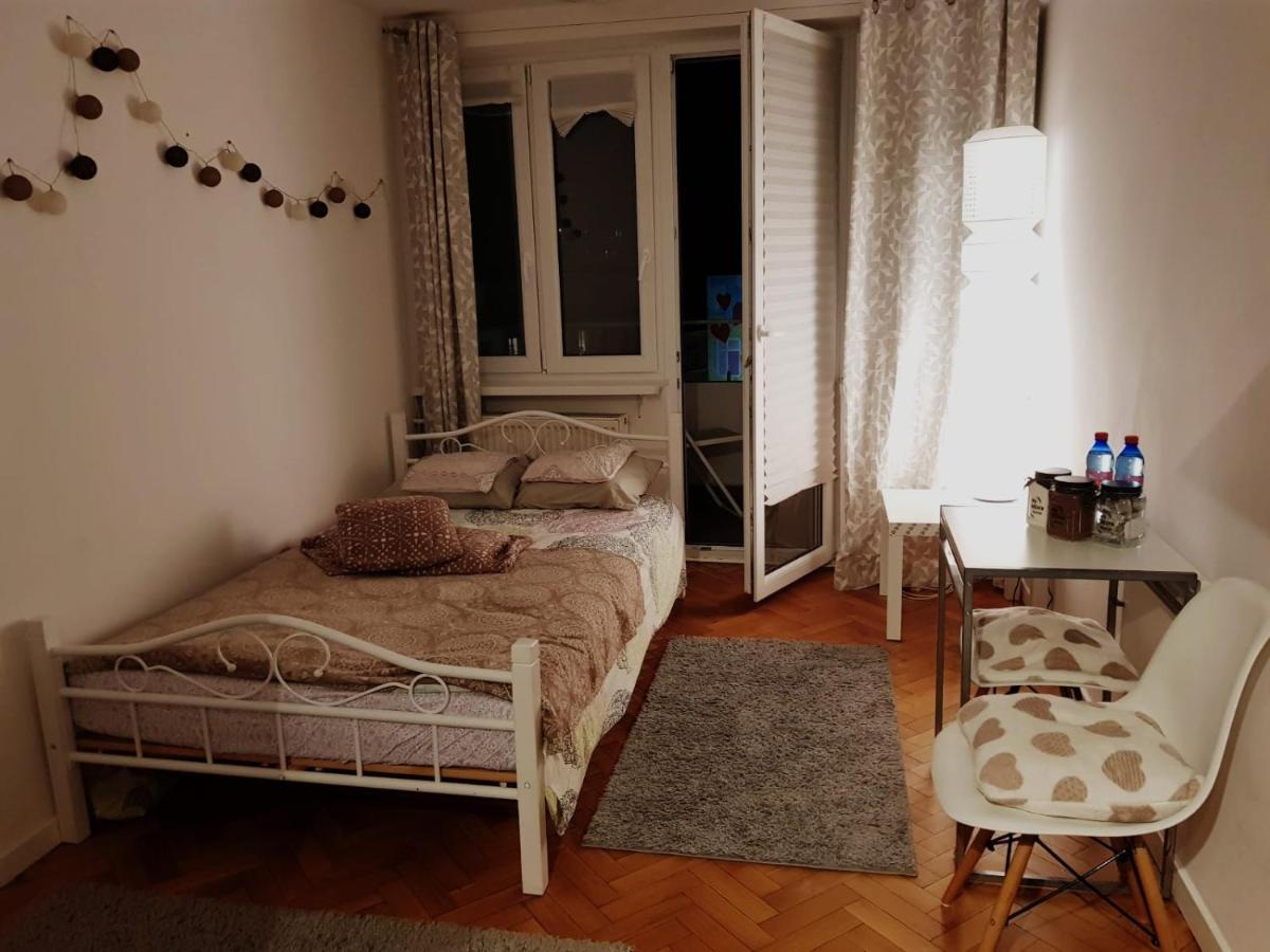 ワルシャワApartament Plac Trzech Krzyzyアパートメント エクステリア 写真